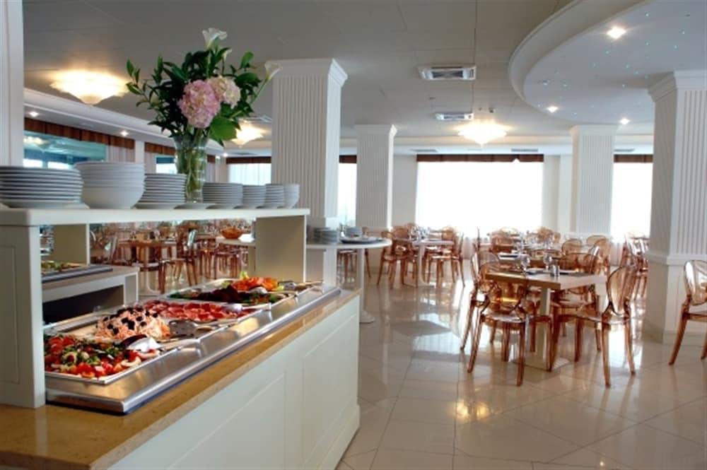 Hotel Roma Residenza Cervia Luaran gambar