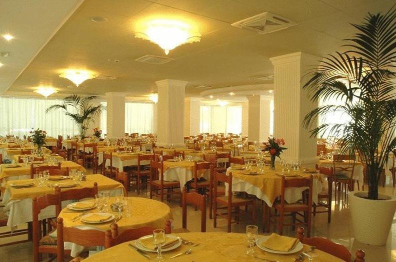 Hotel Roma Residenza Cervia Luaran gambar