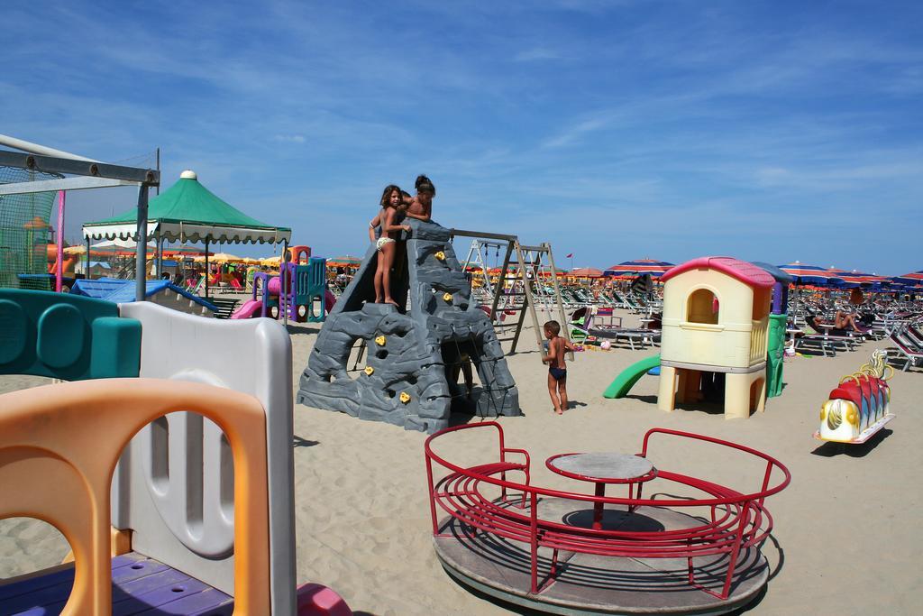 Hotel Roma Residenza Cervia Luaran gambar