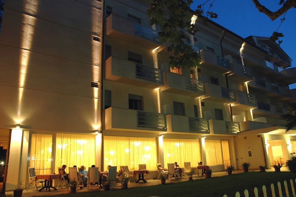 Hotel Roma Residenza Cervia Luaran gambar